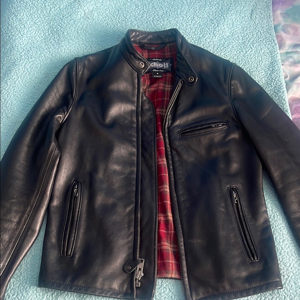 Scott Black Lightweight Shirt Jacket with Classic Design